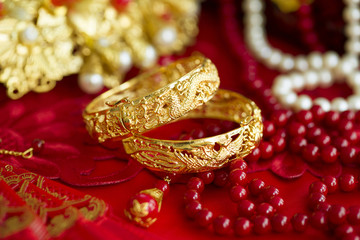 Traditional Chinese wedding elements