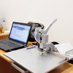 Professional printing stapler