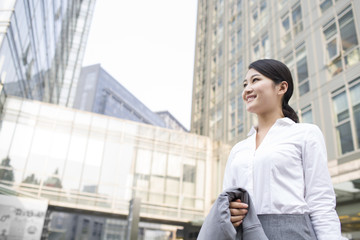 Fototapeta premium Confident young businesswoman
