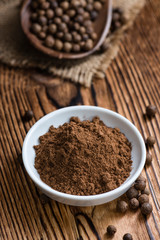 Portion of Allspice powder