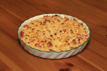 Rhubarb-raspberry pie