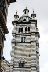 Fototapeta na wymiar Cattedrale di San Lorenzo - Genova