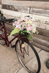 Fototapeta na wymiar Bicycle flower basket