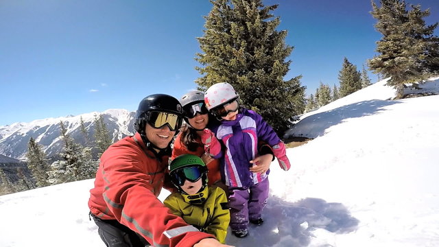 selfie portrait snow outdoor lifestyle Caucasian family travel promotion 