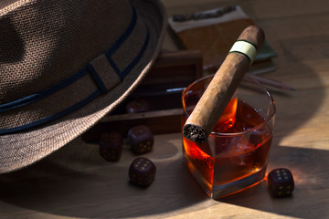  whiskey and cigar © Igor Normann