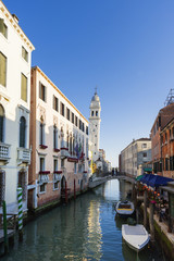 Altstadt mit  San Giorgio dei Greci in Venedig, Italien