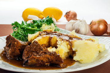 Wild boar meat sauce with potatoes