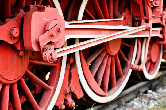Old steam train driving wheel mechanism