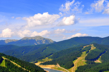 Obraz premium Beautiful landscape in the Carpathian resort Bukovel