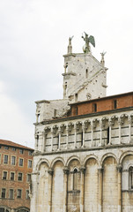 Fototapeta na wymiar Vista de Lucca, La Toscana, Italia