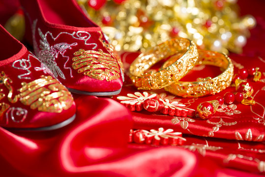 Traditional Chinese wedding elements