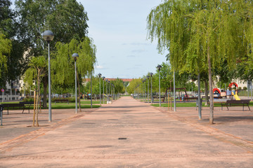 Obraz premium parque en la ciudad de Burgos