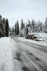 Obraz premium route du revard en hiver