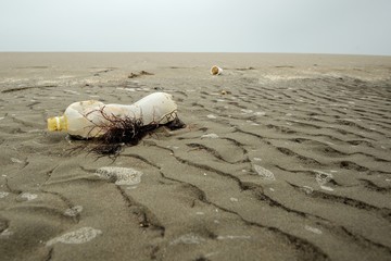 Plastic pollution sea