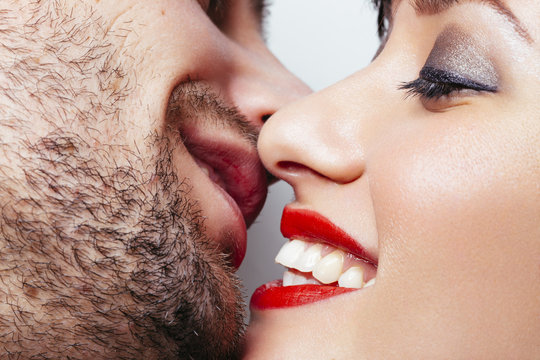 Man and woman lips wants to kiss