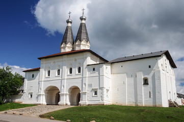 Fototapeta na wymiar Holy Gates of Ferapontov Monastery