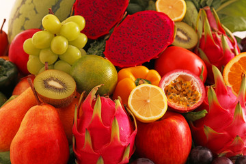 新鮮な野菜と果物