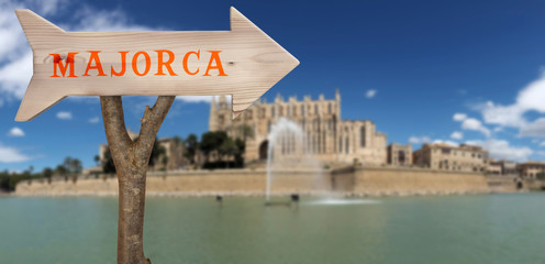 wooden sign indicating to Mallorca