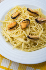 spaghetti with shrimp and mussel