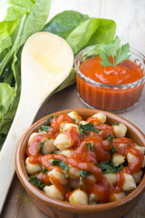 chickpeas with spinach and tomato