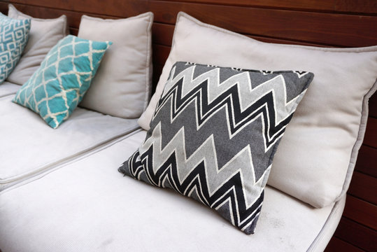 Zigzag pattern cushions on the outdoor seating