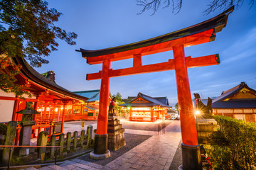 Naklejka premium Fushimi Inari Shrine of Kyoto