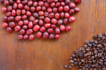 Coffe beans and fresh berries beans backgourng