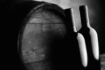 Rolgordijnen wine - tilt shift selective focus effect black and white photo   © UMB-O