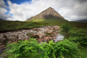 Buachaille Etive Mor on windy day