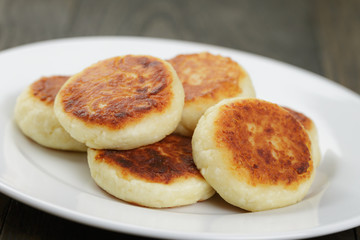 sirniki traditional russian pancakes from cottage cheese