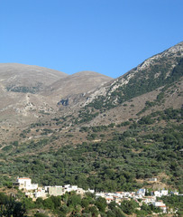 Fototapeta na wymiar Small city in Crete