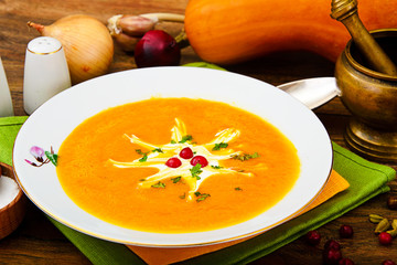 Diet and Healthy Organic Food: Pumpkin Soup