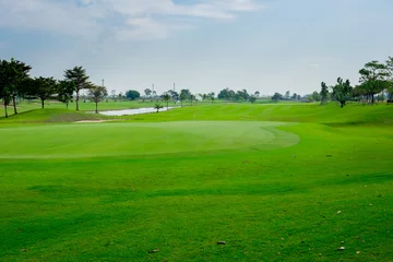 Fotobehang Beautiful golf course in thailand © mantinov
