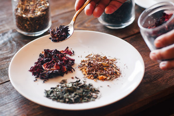 different types of tea (Hibiscus, green, herbal)