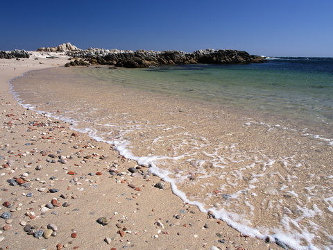 Beach on Omani coast near Hasik