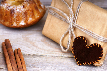 Gift box, muffin and heart shape
