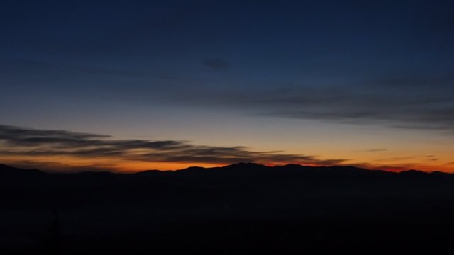 sunset mountains panorama