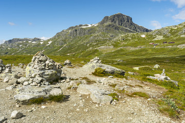 Fototapeta na wymiar Hitos de piedra en el Parque Nacional de Jotunheimen, Noruega