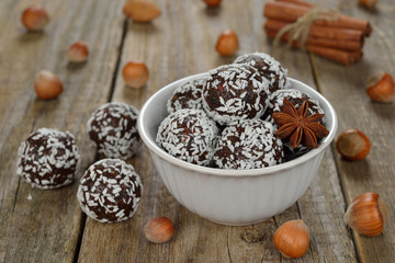 Dietary fruit truffles