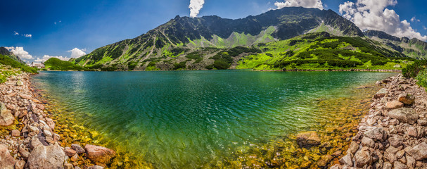 Panele Szklane  Panorama krystalicznie czystego stawu w Tatrach