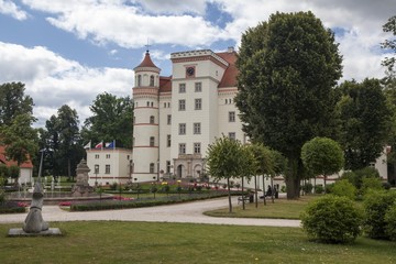 Fototapeta na wymiar Historic Palace in Wojanow, Poland
