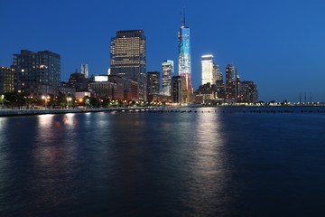 Fototapeta na wymiar Manhattan night skyline