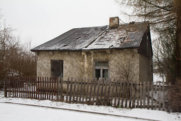 An old ruined house