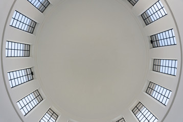 Zabytkowy sufit po renowacji © Grzegorz Polak