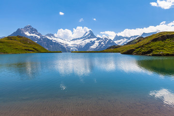 Fototapeta na wymiar Stunning view of Bachalpsee and the alps