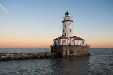 Fototapeta na wymiar Chicago Harbor Lighthouse