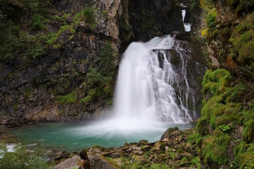 Fototapeta na wymiar Reinfall - waterfall Reinfall 02