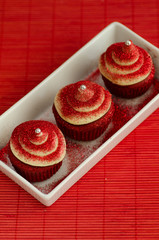 Red holiday cupcakes