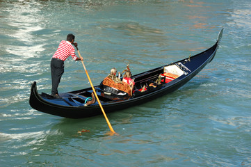 Fototapeta na wymiar gondola in Venice