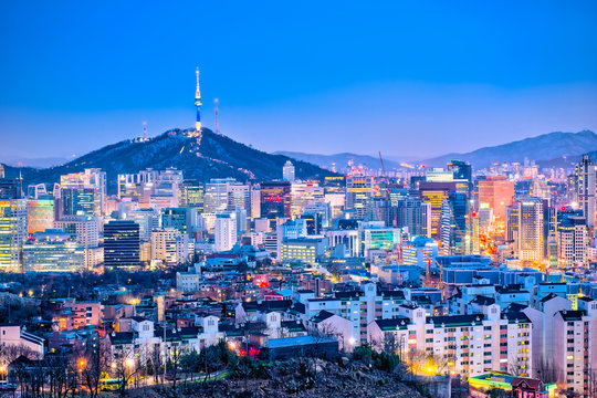 Seoul cityscape at twilight in South Korea